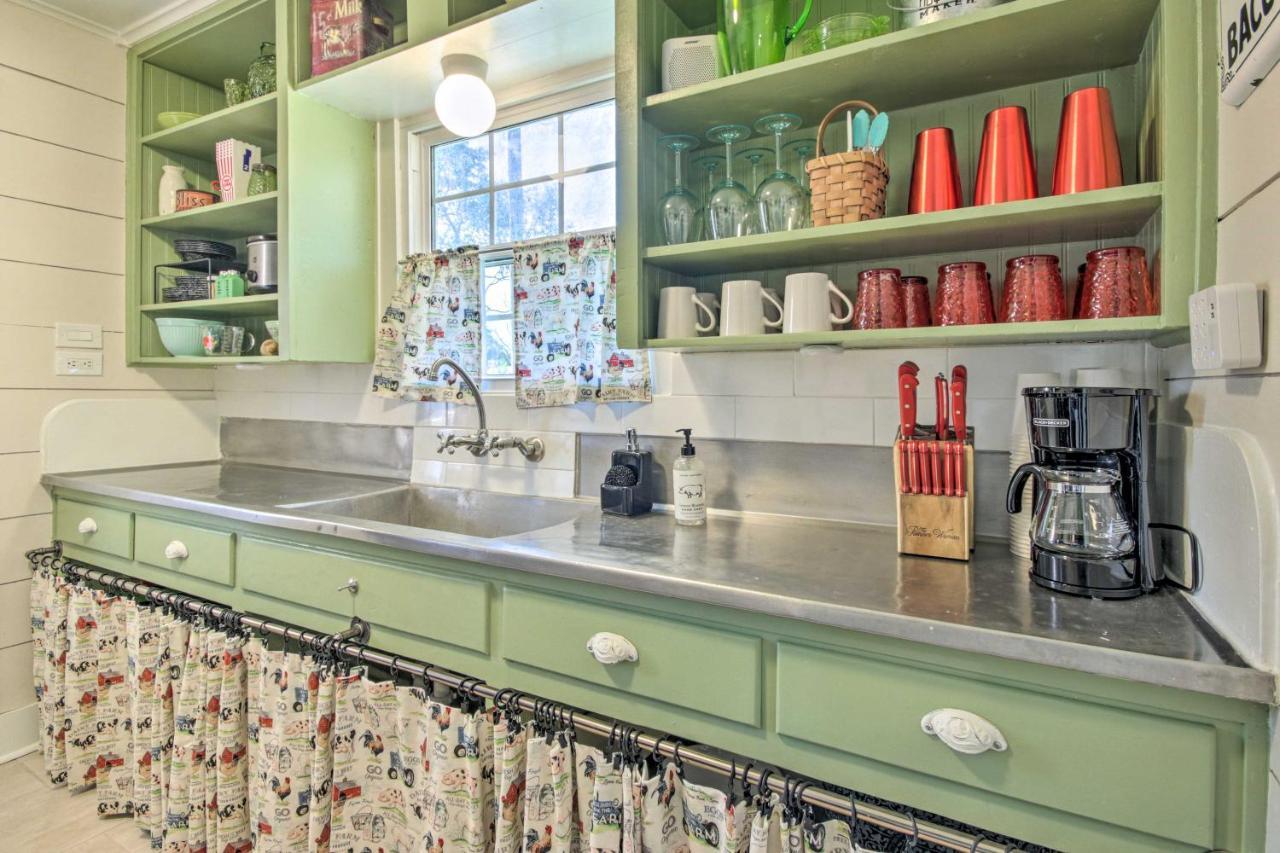 Charming Country Cottage, Walk To Main Street! Tomball Buitenkant foto